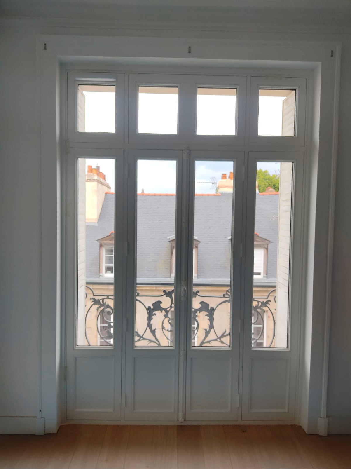 menuiserie-bois-sur-mesure